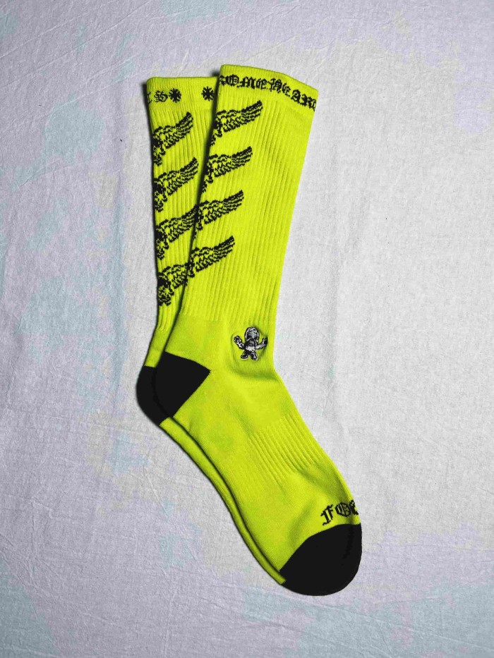1:1 quality version Foti Skull Figure Print Colorful Thick Terry‑Sole Cotton Socks 3 Pairs Per Card 29399262