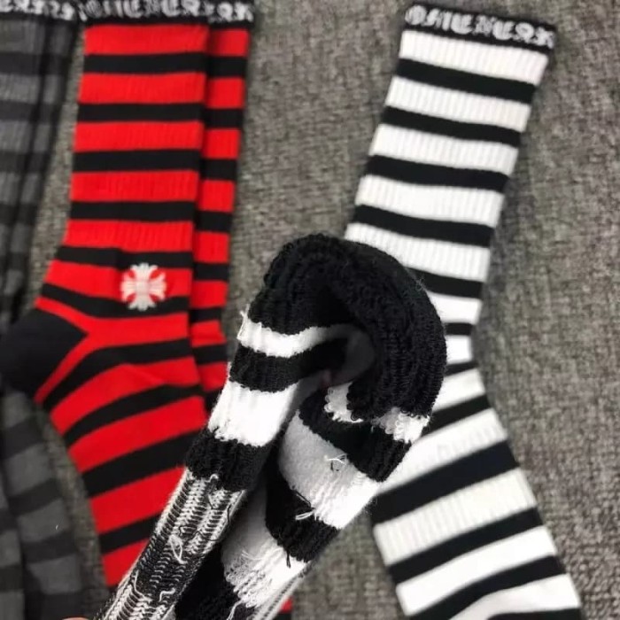 1:1 quality version Color‑Block Stripe Cross Embroidery Rib‑Knit Mid‑Crew Socks 3 Pairs Per Card 29399311