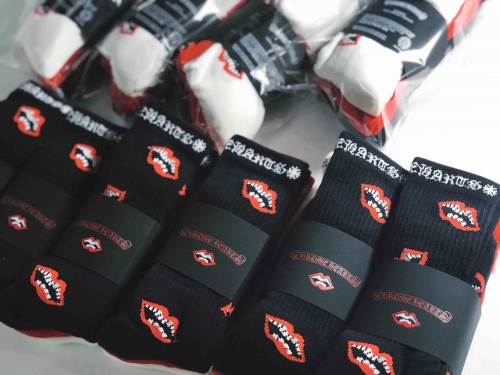 1:1 quality version Red Lip Bite‑Lip Cotton Rib‑Knit Stretch Breathable Mid‑Crew Socks 3 Pairs Per Card 29399281