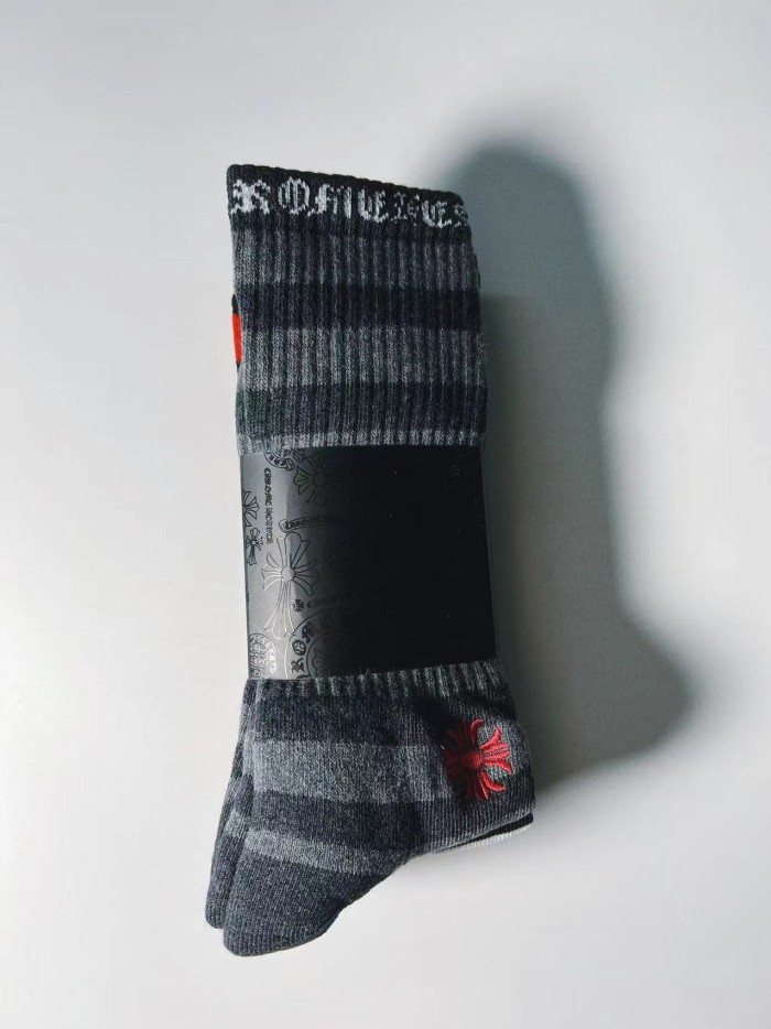 1:1 quality version Color‑Block Stripe Cross Embroidery Rib‑Knit Mid‑Crew Socks 3 Pairs Per Card 29399311