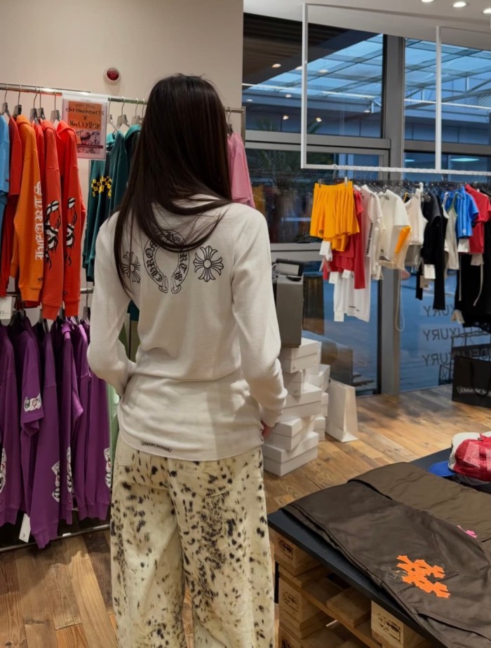 1:1 quality version Black‑White Horseshoe‑Ring Cross‑Flower‑Slogan‑Prin Waffle Knit Long Sleeve Tee 2 colors 29426217