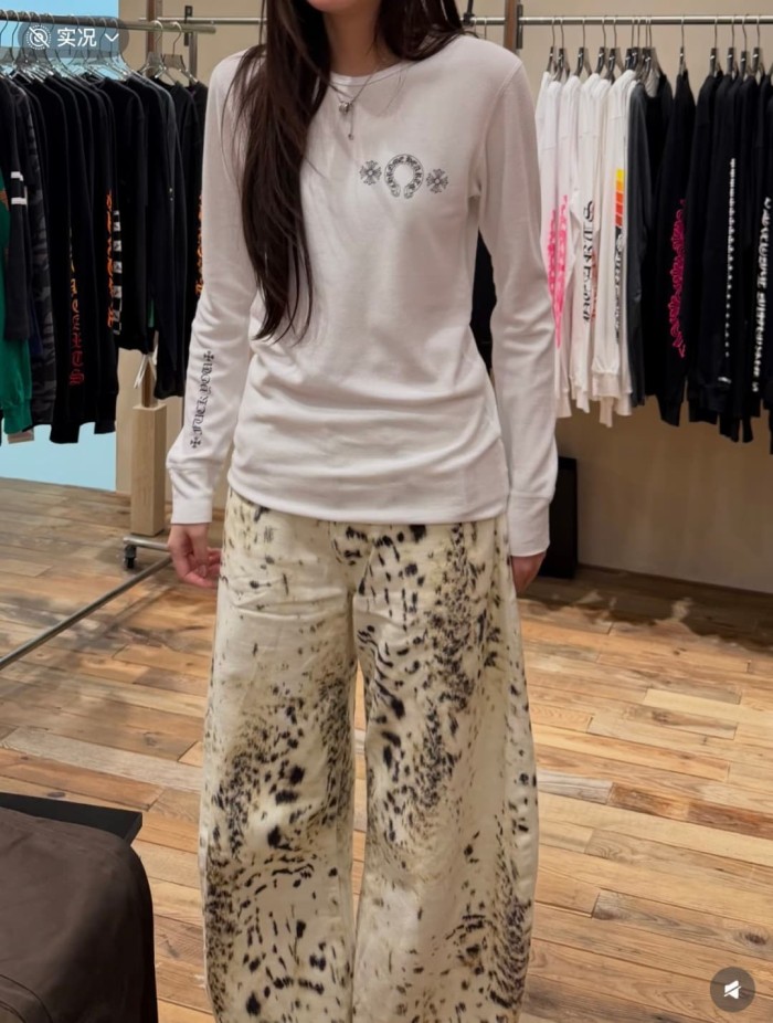 1:1 quality version Black‑White Horseshoe‑Ring Cross‑Flower‑Slogan‑Prin Waffle Knit Long Sleeve Tee 2 colors 29426217