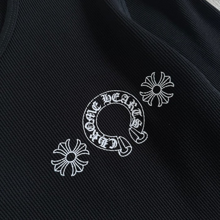 1:1 quality version Black‑White Horseshoe‑Ring Cross‑Flower‑Slogan‑Prin Waffle Knit Long Sleeve Tee 2 colors 29426217