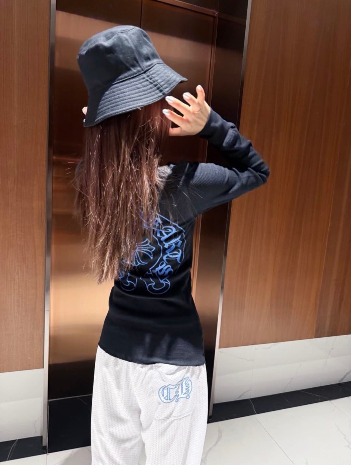1:1 quality version Blue Horseshoe‑Ring Cross‑Flower‑Print Waffle‑Knit Fitted Long Sleeve Tee 29426214
