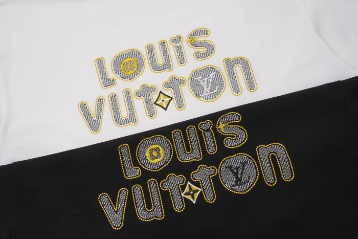 Bubble Letter Embroidery Yellow Dot Stitch Diagonal Stripe Fill Print T-shirt 2 colors 29465206