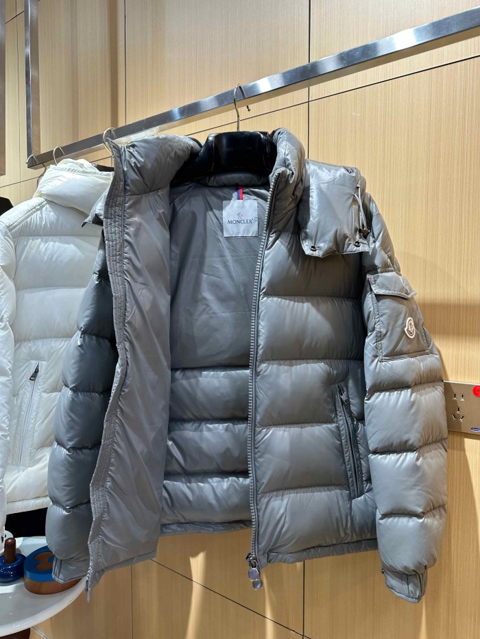1:1 quality version Classic Shiny Arm Badge Short Hooded Down Jacket 8 colors 29465593