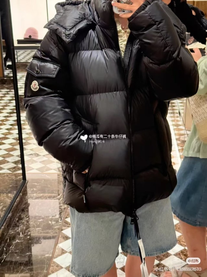 1:1 quality version Detachable Hood Stand Collar Pocket Badge Short Down Jacket 2 colors 29465384