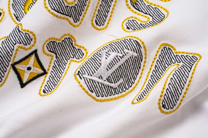 Bubble Letter Embroidery Yellow Dot Stitch Diagonal Stripe Fill Print T-shirt 2 colors 29465206