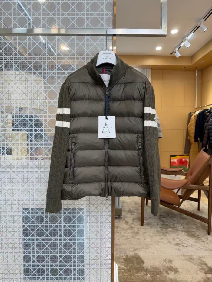 1:1 quality version Two Stripe Cable Knit Down Panel Hybrid Stand Collar Down Jacket 3 colors 29468422