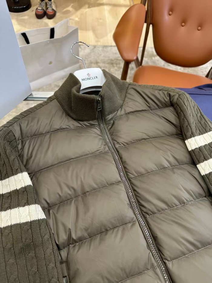 1:1 quality version Two Stripe Cable Knit Down Panel Hybrid Stand Collar Down Jacket 3 colors 29468422