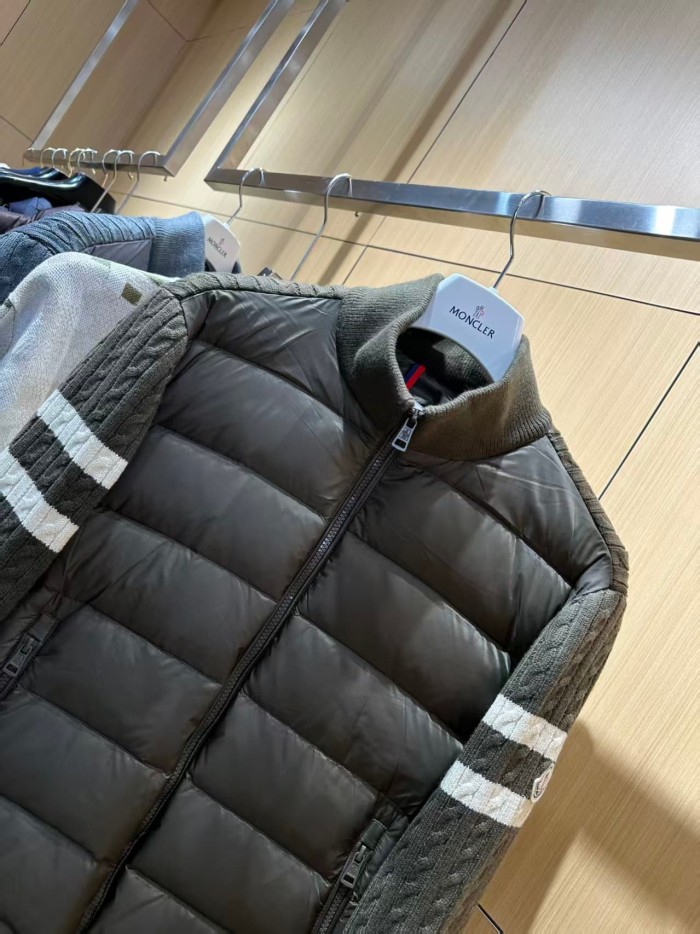 1:1 quality version Two Stripe Cable Knit Down Panel Hybrid Stand Collar Down Jacket 3 colors 29468422