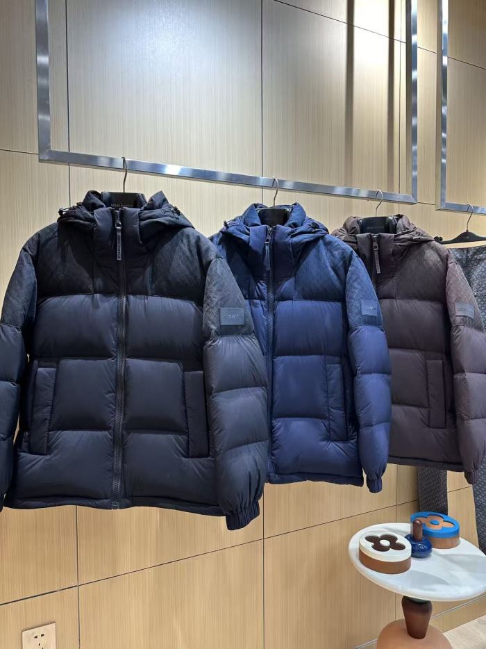 1:1 quality version Hooded Monogram Logo Paneled Casua Zip-Up Down Jacket 3 colors 29481540