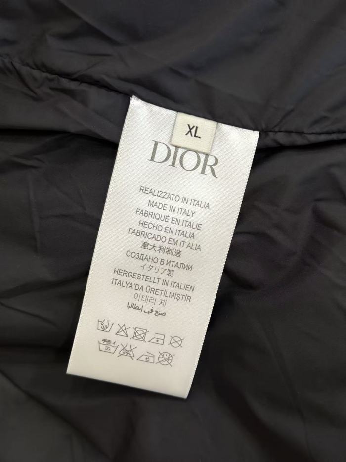 1:1 quality version CD Logo Stand Collar Square Quilted Cropped Down Jacket 2 colors 29482008