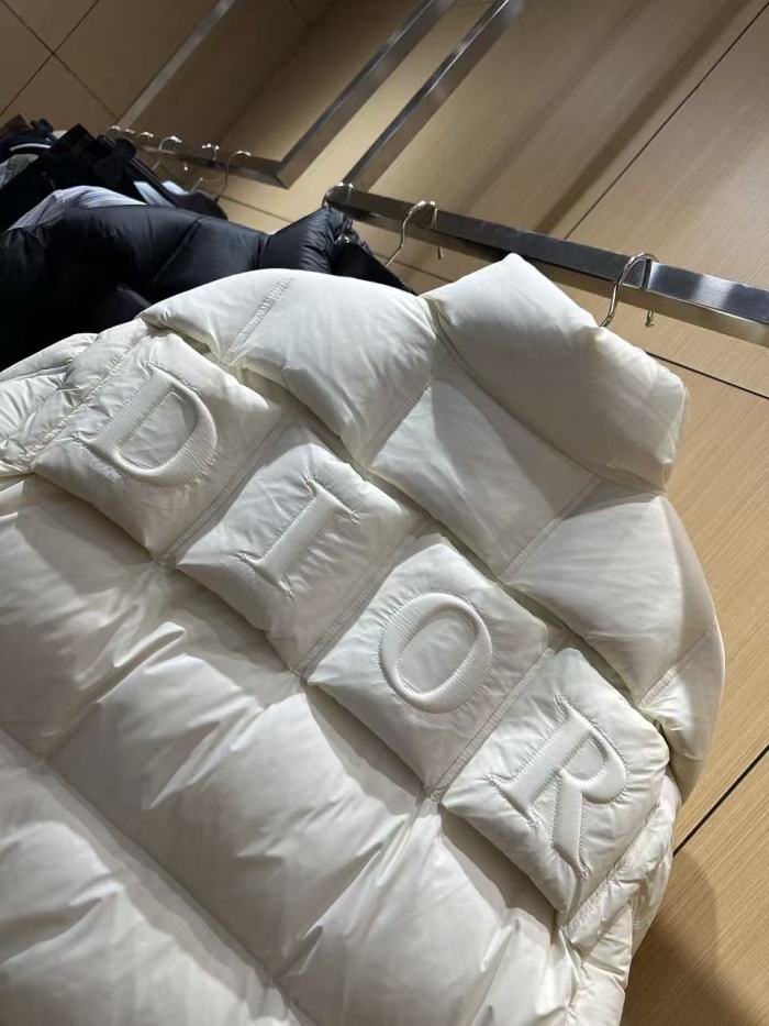1:1 quality version CD Logo Stand Collar Square Quilted Cropped Down Jacket 2 colors 29482008