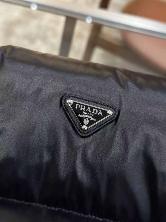 1:1 quality version Metal Triangle Logo Stand Collar Quilted Zip-Up Down Jacket 2 colors 29481594