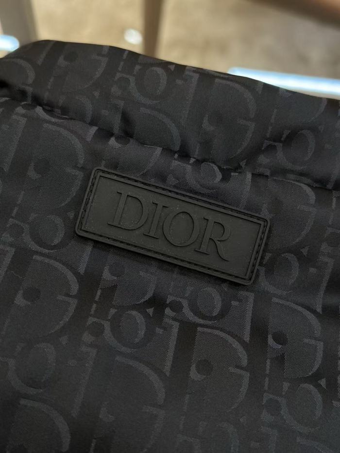 1:1 quality version All Over Oblique Monogram Stand Collar Quilted Down Jacket 29481993