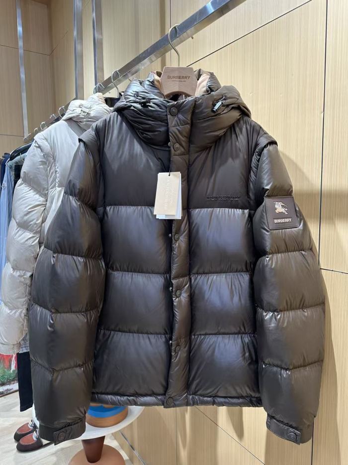 1:1 quality version Knight Logo Plaid Placket Hooded Quilted Down Jacket 3 colors 29481498