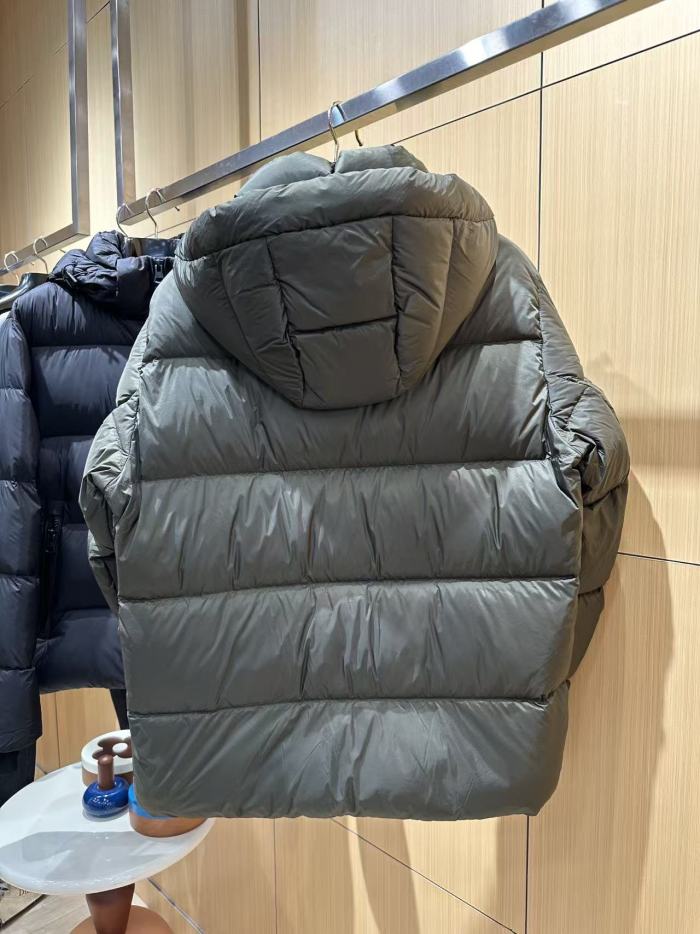 1:1 quality version Rubber Logo Patch Hooded Quilted Casual Zip-Up Down Jacket 3 colors 29481485