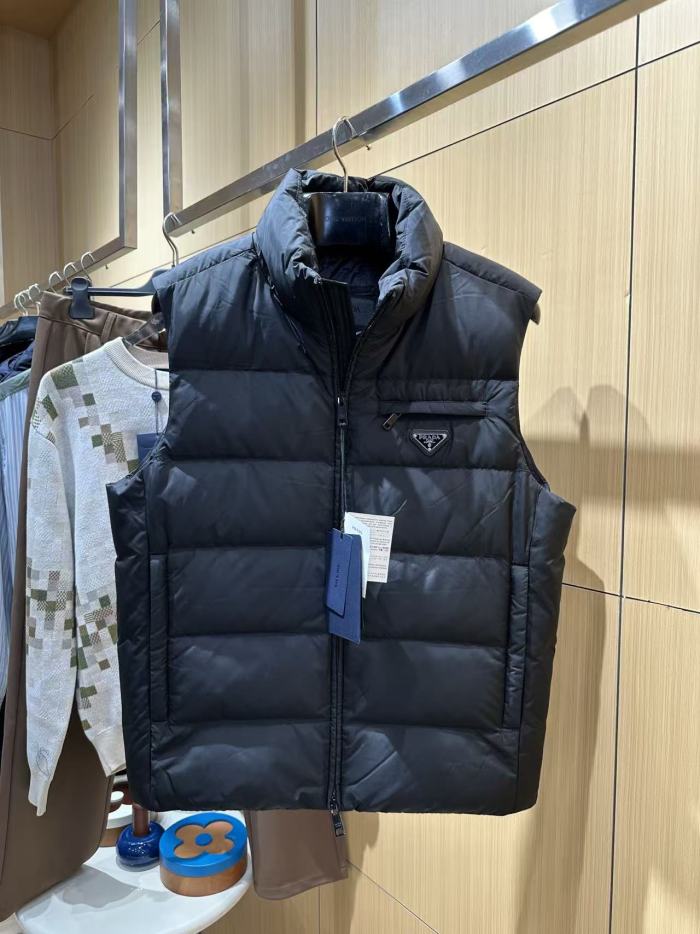 1:1 quality version Stand Collar Triangle Logo Casual Down Vest 3 colors 29495301