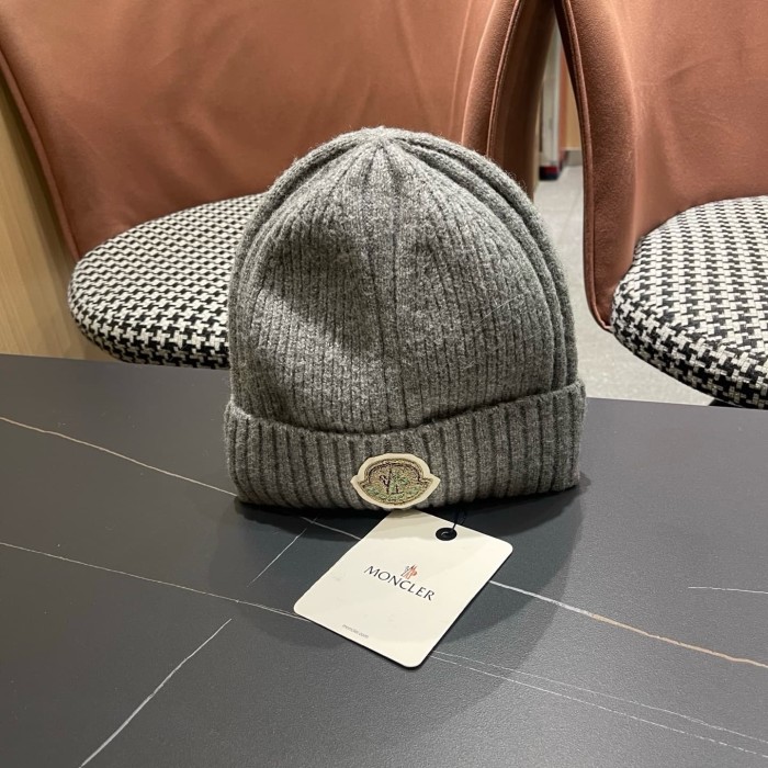 1:1 quality version Badge Patch Ribbed Cuffed Unisex Knit Beanie 4 colors 29498992