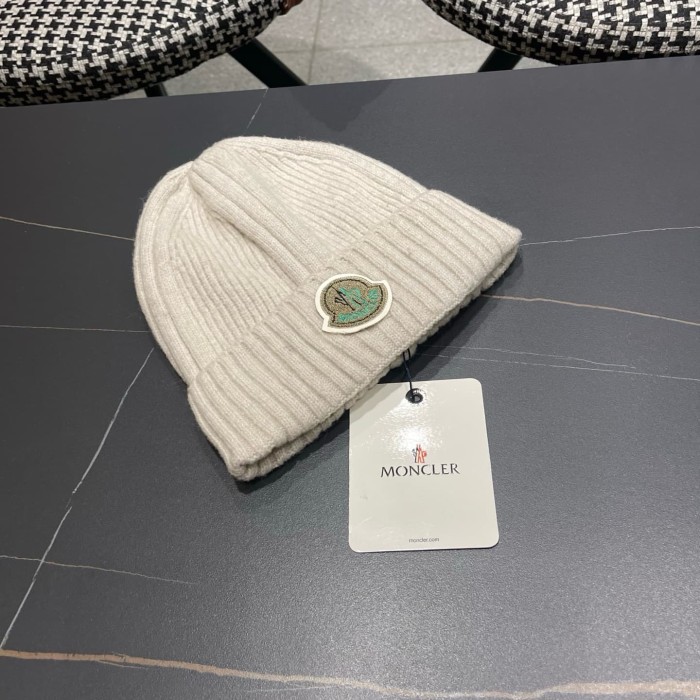 1:1 quality version Badge Patch Ribbed Cuffed Unisex Knit Beanie 4 colors 29498992