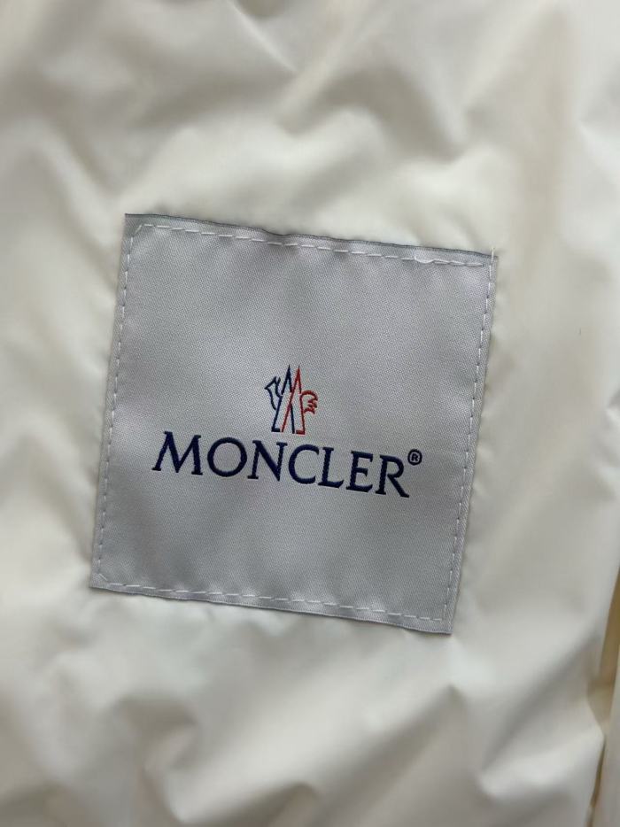 1:1 quality version Stand Collar Badge Logo Zipper Channel Quilted Slim Fit Down Jacket 2 colors 29498026