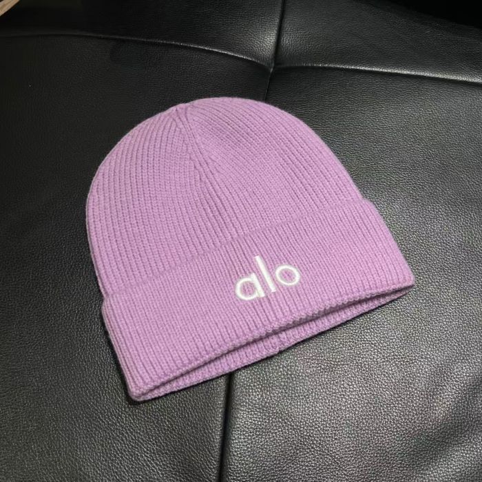 White Embroidered Logo Thick Warm Unisex Knit Beanie 12 colors 29498268