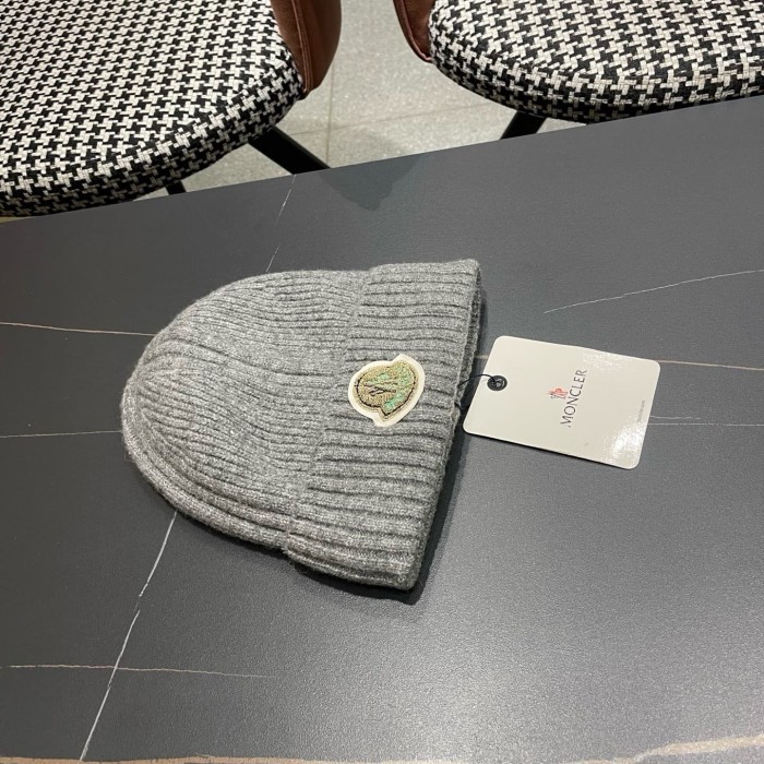 1:1 quality version Badge Patch Ribbed Cuffed Unisex Knit Beanie 4 colors 29498992