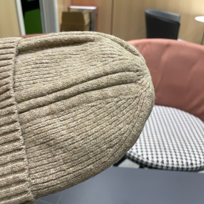 1:1 quality version Badge Patch Ribbed Cuffed Unisex Knit Beanie 4 colors 29498992