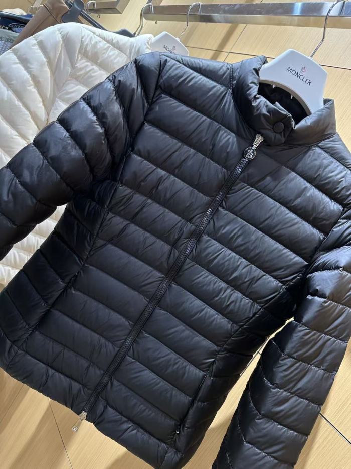 1:1 quality version Stand Collar Badge Logo Zipper Channel Quilted Slim Fit Down Jacket 2 colors 29498026