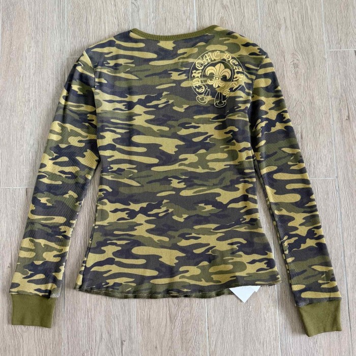 1:1 quality version Camo Waffle Knit Cross Embroidery CH Logo Fitted Long Sleeve Tee for girls 29501856