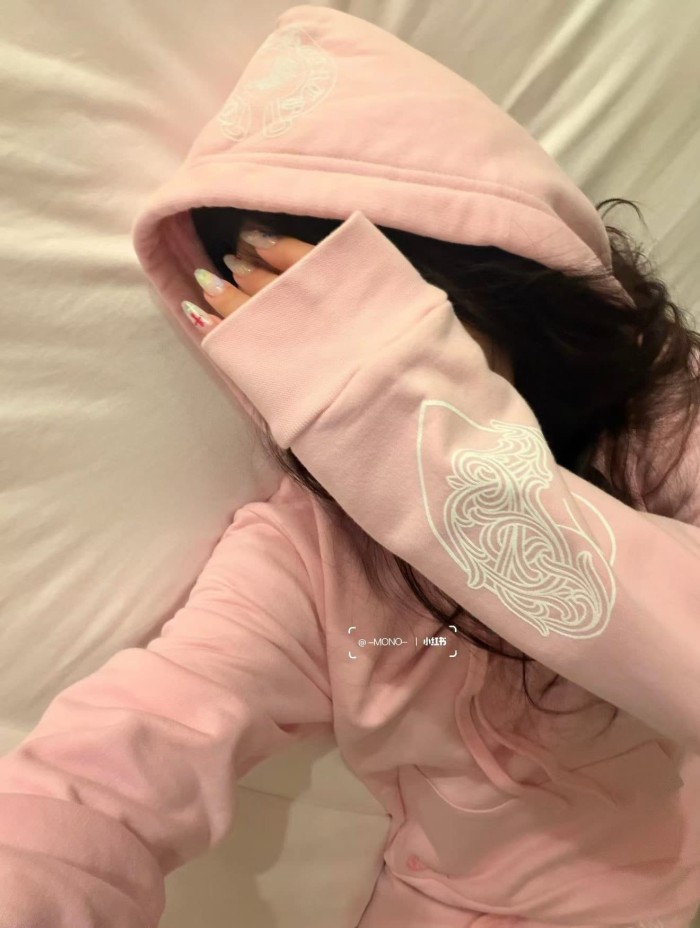 1:1 quality version Pink Horseshoe Logo CH Letter Scroll Heart Print Drawstring Hoodie 29501876