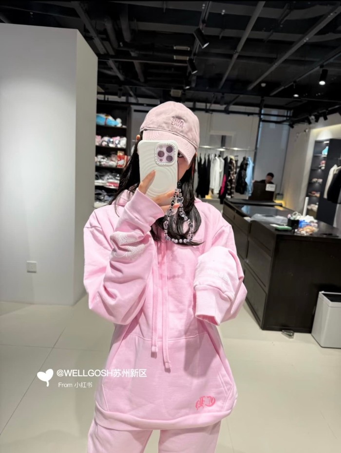 1:1 quality version Pink Horseshoe Logo CH Letter Scroll Heart Print Drawstring Hoodie 29501876