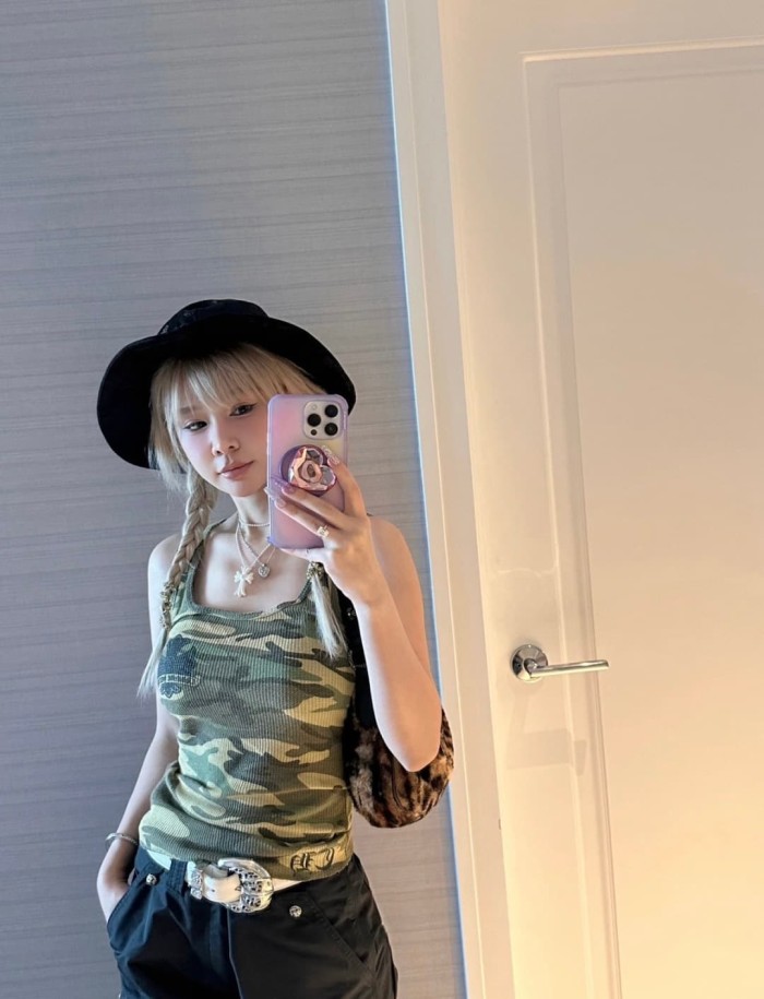 1:1 quality version Green Yellow Camo Waffle Knit Cross Embroidery CH Logo Fitted Tank Top for girls 29501865