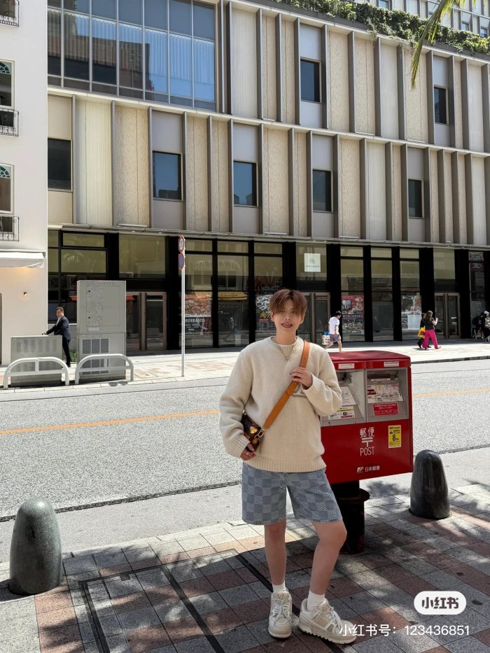 1:1 quality version Washed Checkerboard Cube Jacquard Oversized Straight Denim Shorts 29503998