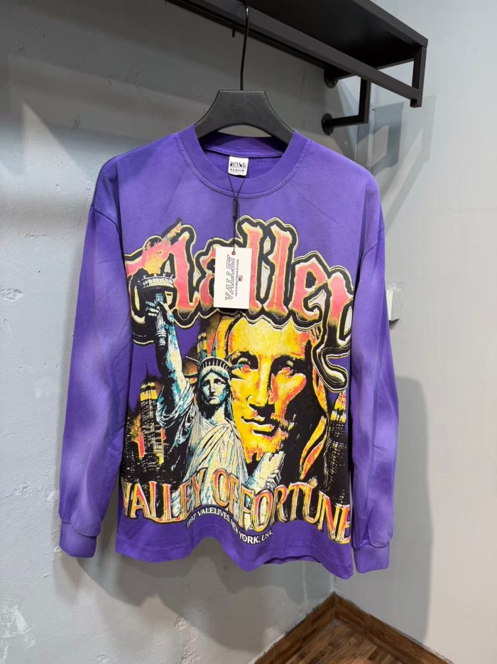 Wash Gothic Letter Liberty NYC Big Face Back Gothic Letter Long Sleeve T-shirt 2 colors 29524933