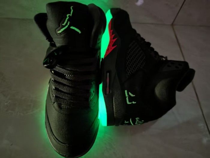 [plus-size shoes]1:1 quality version @j5 Retro OG Halloween Black and Picante Red High Top Basketball Shoes 29535264