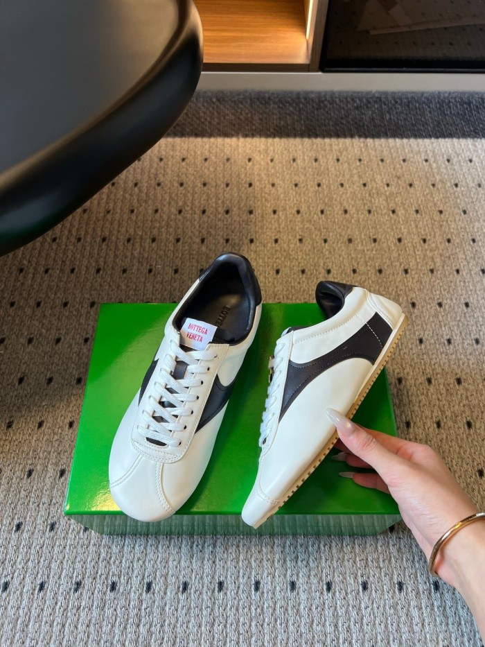 1:1 quality version Color Block Sheepskin Retro German Trainer Low Top Casual Sneakers 5 colors 29532906