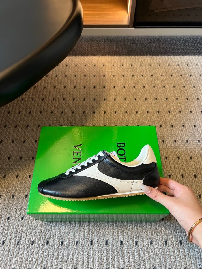 1:1 quality version Color Block Sheepskin Retro German Trainer Low Top Casual Sneakers 5 colors 29532906