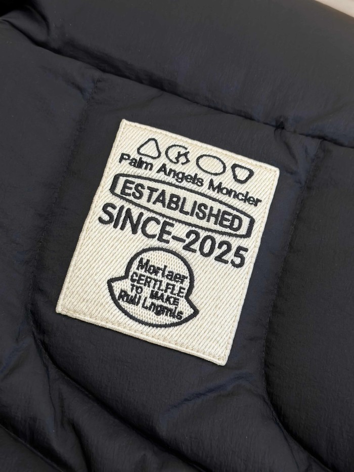 1:1 quality version Palm Tree Embroidery Badge Wave Quilted Stand Collar Down Jacket 2 colors 29535404