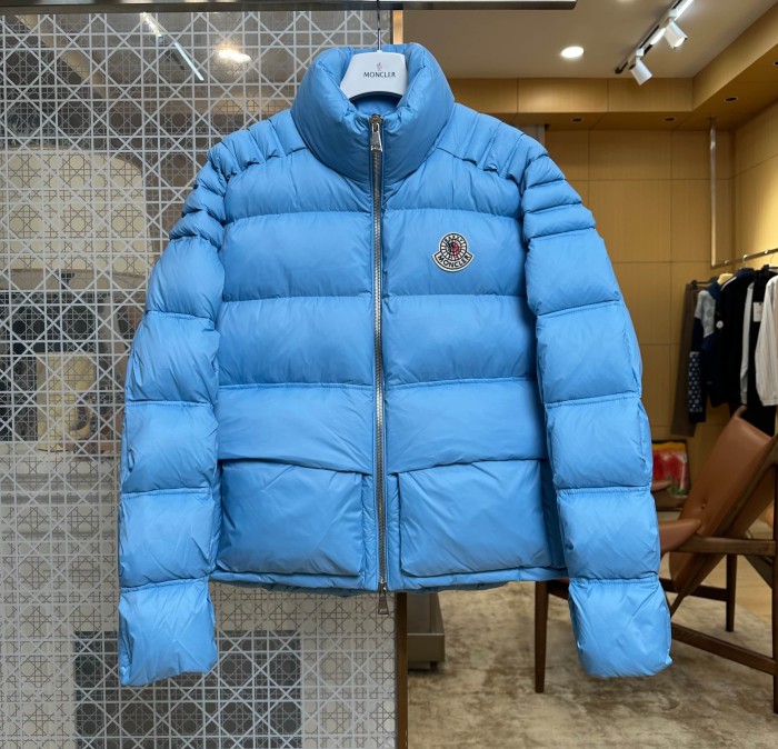 1:1 quality version Badge 3D Debossed Brand Logo Stand Collar Short Down Jacket 3 colors 29535616