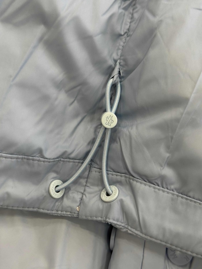 1:1 quality version Logo Shiny Nylon Men Stand Collar Down Jacket 2 colors 29535454