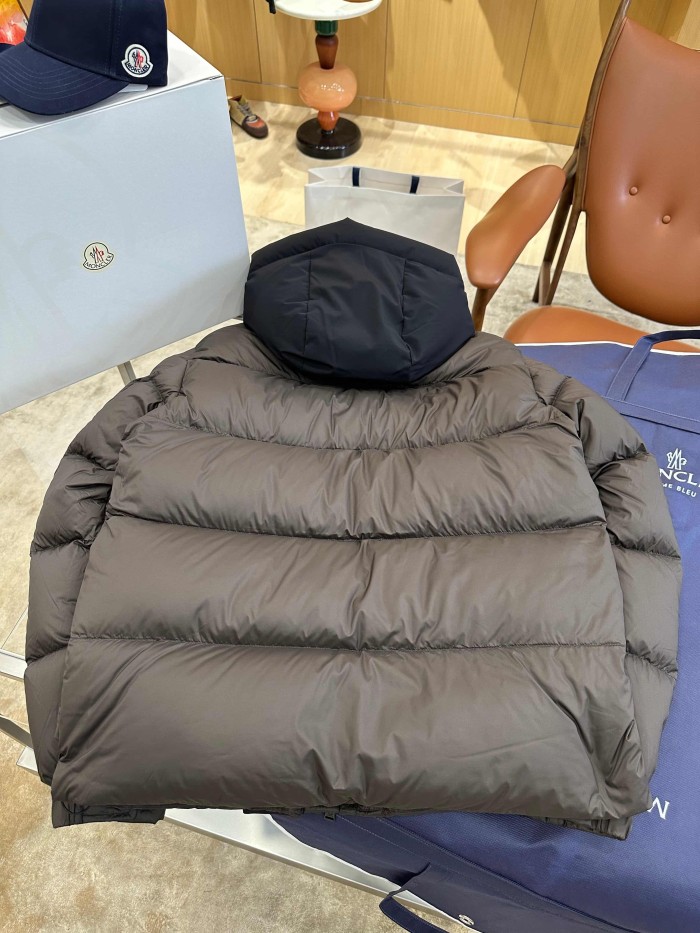 1:1 quality version Armband Color Contrast Debossed Webbing Hooded Down Jacket 3 colors 29535388