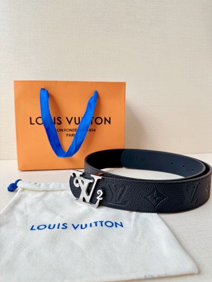 1:1 quality version LV Logo Buckle Strap Litchi Grain Embossed Belt 【Width 4.0 cm】3 colors 29543288