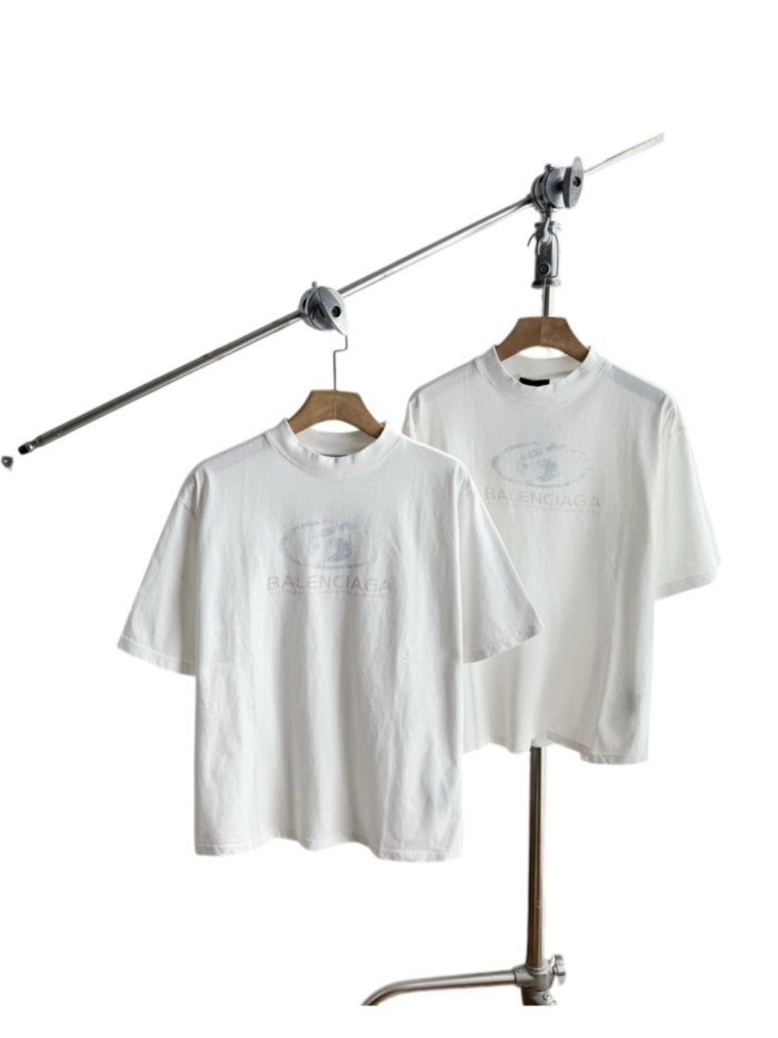 [50% Off]Balenciaga Letter logo blurred round neck Print tee