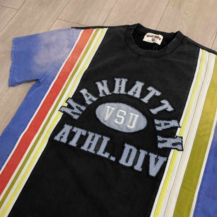 Washed Contrast Stripe Gradient Sleeve Varsity Patch Letter Tee 29557248