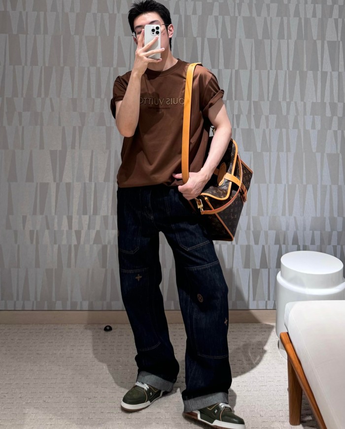 1:1 quality version Layered 3D Embroidery Simple Cotton Crew Neck Tee 29570705