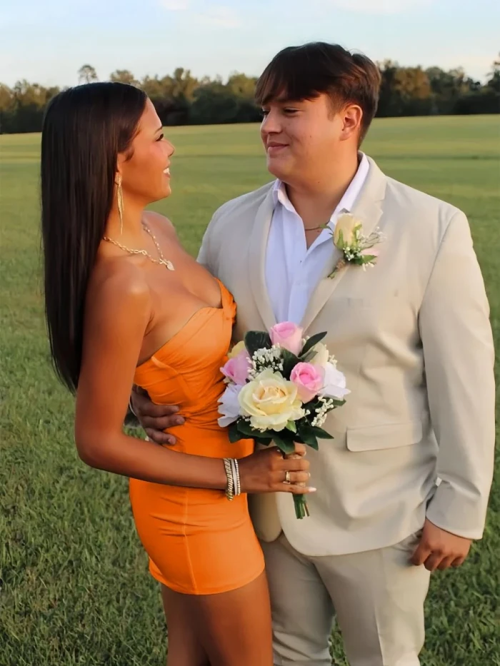 Issa | Yellow - Strapless Sheath Short Homecoming Dresses With Keyhole