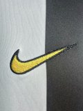 2003-2004 JUV Home Retro Soccer Jersey