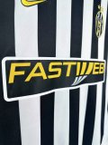 2003-2004 JUV Home Retro Soccer Jersey